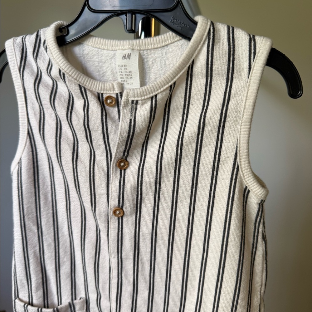 H&M Navy and White Striped Sleeveless Top